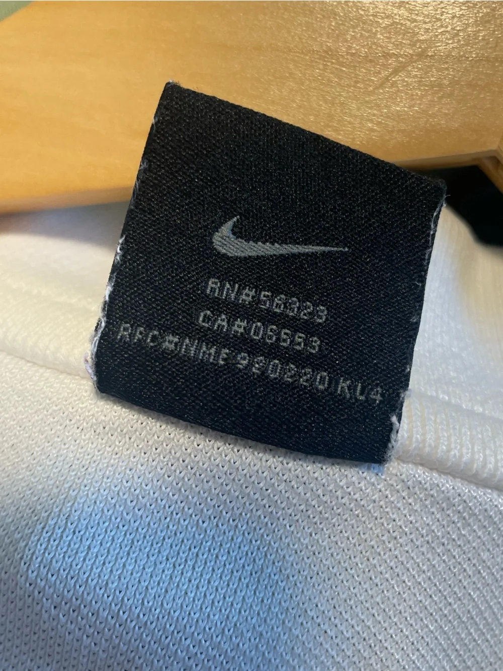 White Nike Dri Fit Women’s Collared Sleeveless Golf Polo Country Club Preppy